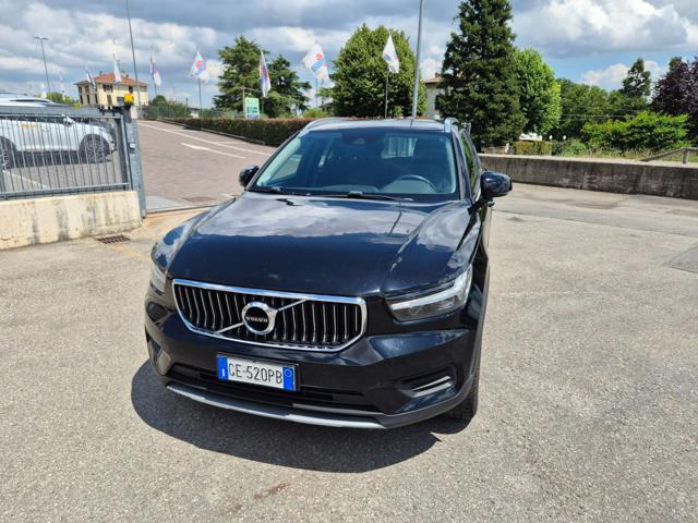 Volvo XC40 T2 Geartronic Momentum usato a MEDESANO