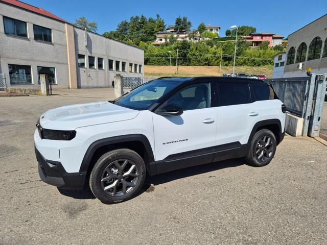 Jeep Compass 1.2 Turbo 48V e-Hybrid Summit - foto 3 di 4