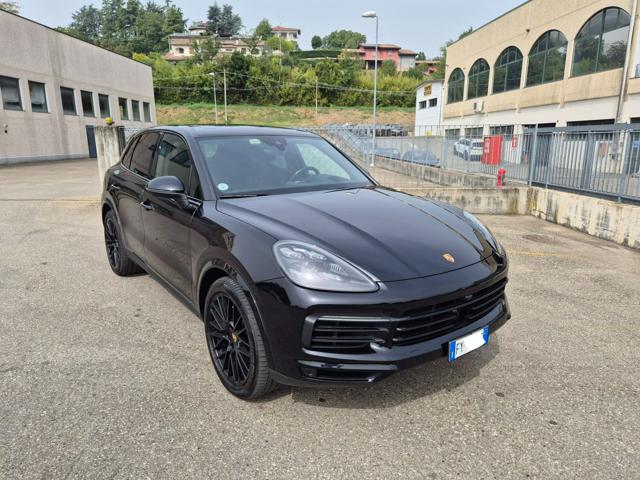 Porsche Cayenne 3.0 V6 E-Hybrid - foto 4 di 4