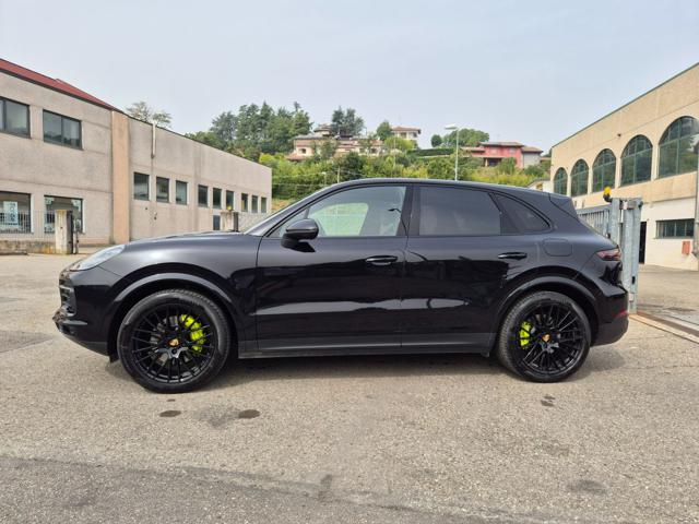 Porsche Cayenne 3.0 V6 E-Hybrid - foto 3 di 4