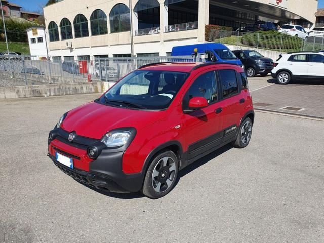 Fiat Pandina 1.0 FireFly 65 CV Hybrid Cross - foto 2 di 4