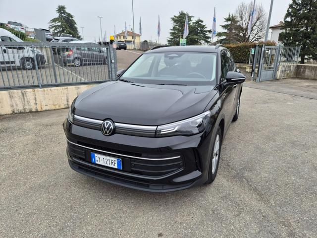 Volkswagen Tiguan 2.0 TDI 150 CV DSG Life usato a MEDESANO