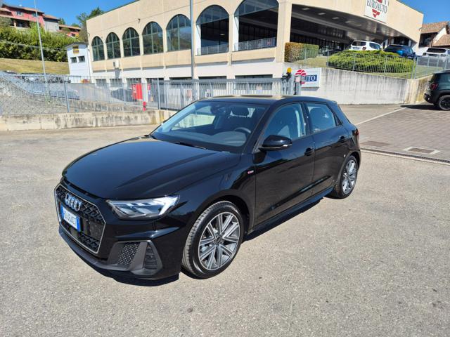 Audi A1 SPB 30 TFSI S tronic S line edition - foto 2 di 4