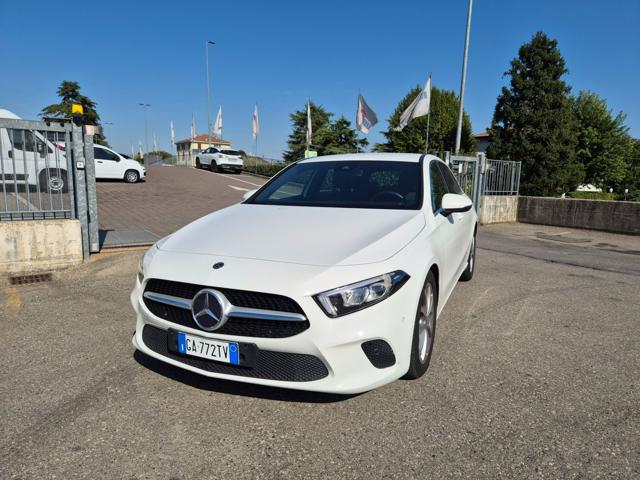 Mercedes-Benz A 180 Automatic Sport, del 2020, 74.900 km, in vendita a Medesano (PR)