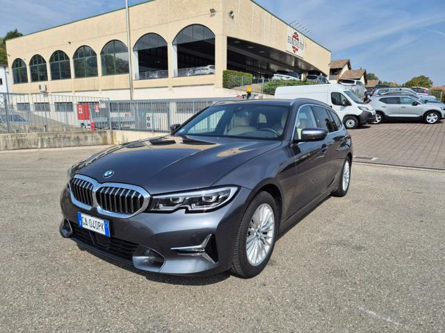 BMW 318 d Touring Luxury Aut., del 2020, 63.200 km, in vendita a Medesano (PR)