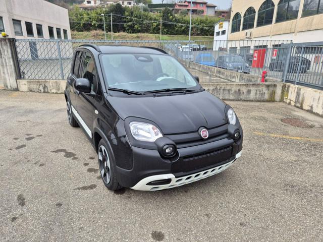 Fiat Pandina 1.0 FireFly 65 CV Hybrid Cross - foto 4 di 4