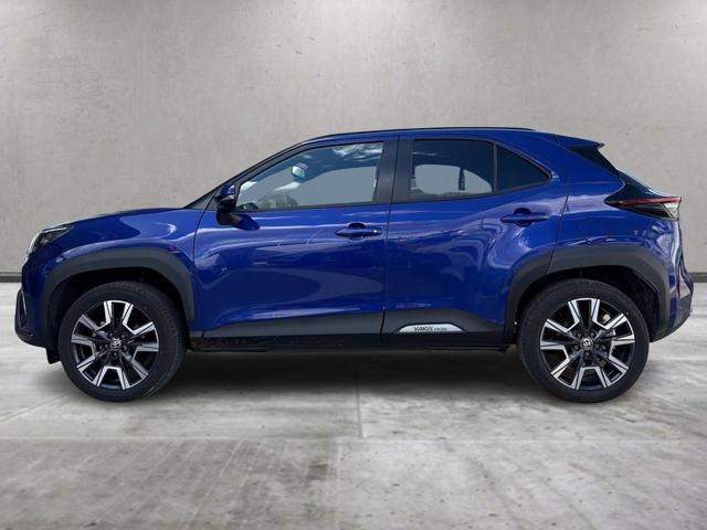 Toyota Yaris Cross 1.5 Hybrid 130 CV 5p. E-CVT AWD-i Lounge - foto 2 di 4