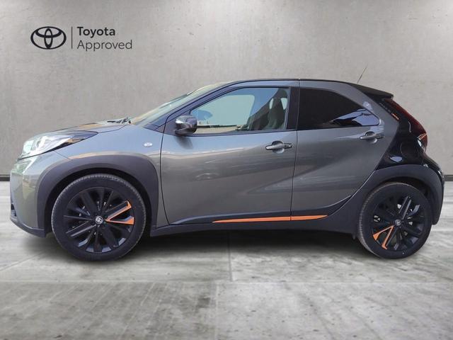 Toyota Aygo X 1.0 VVT-i 72 CV 5 porte Limited - foto 3 di 4