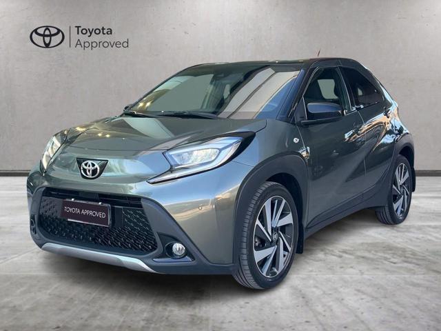 Toyota Aygo X 1.0 VVT-i 72 CV 5 porte Lounge Air S-CVT usato a SASSARI