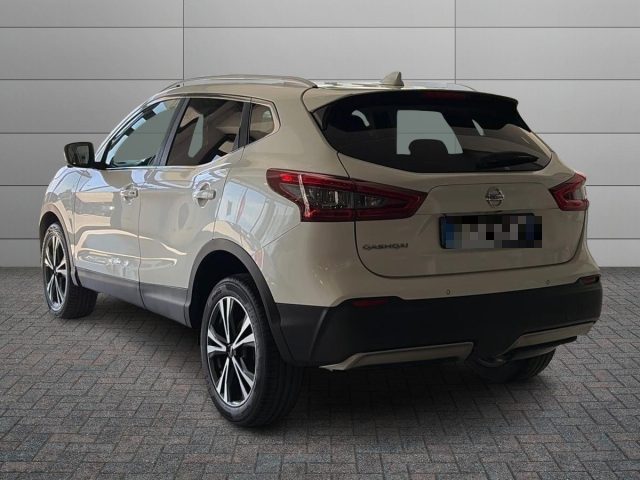 Nissan Qashqai 1.7 dCi 150 CV 4WD CVT N-Connecta - foto 2 di 4