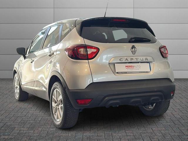 Renault Captur dCi 8V 90 CV EDC Sport Edition - foto 4 di 4