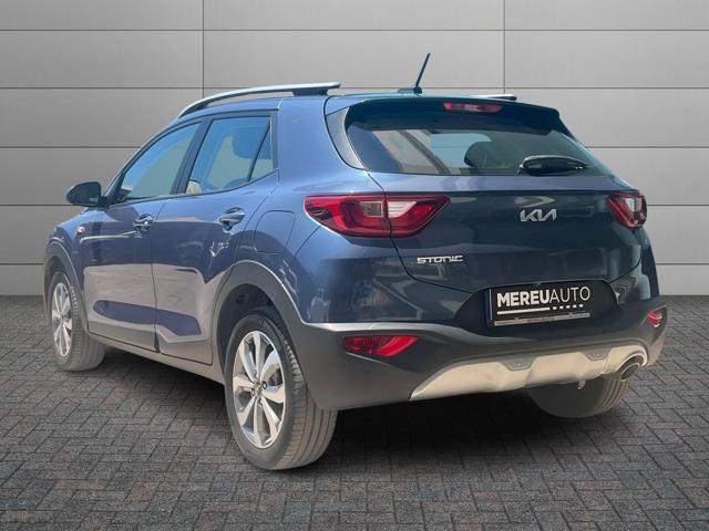 Kia Stonic 1.0 T-GDi 100 CV MHEV MT Urban - foto 4 di 4