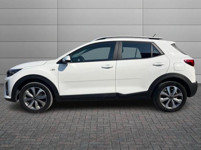 Kia Stonic 1.0 T-GDi 100 CV MHEV MT Urban - foto 2 di 4