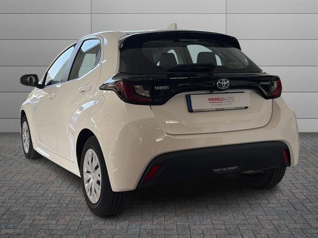 Toyota Yaris 1.5 Hybrid 5 porte Active - foto 4 di 4
