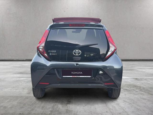 Toyota Aygo Connect 1.0 VVT-i 72 CV 5 porte x-wave - foto 4 di 4