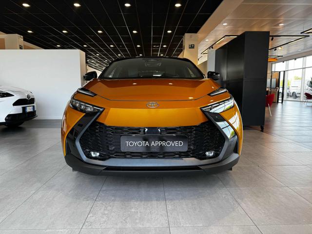 Toyota C-HR 2.0 PHEV Lounge Premiere - foto 2 di 4