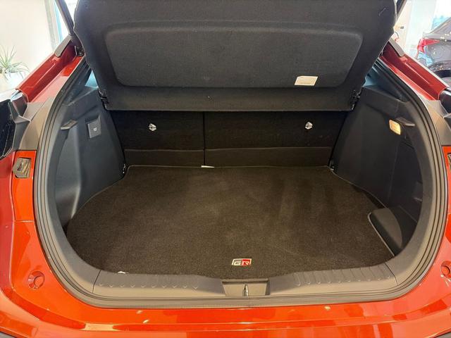 Toyota C-HR 2.0 PHEV GR Sport - foto 4 di 4