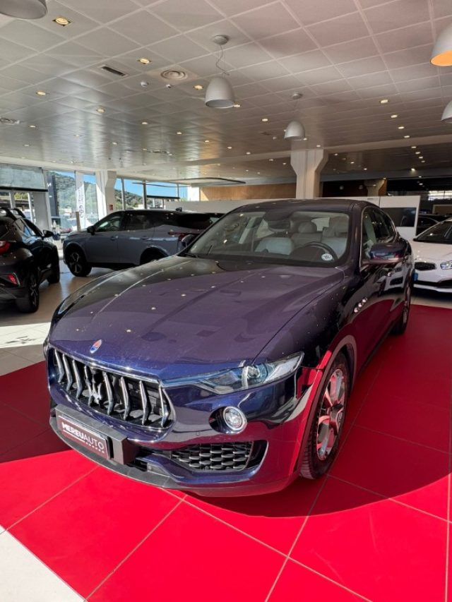 Maserati Levante V6 Diesel 250 CV AWD Granlusso usato a SASSARI