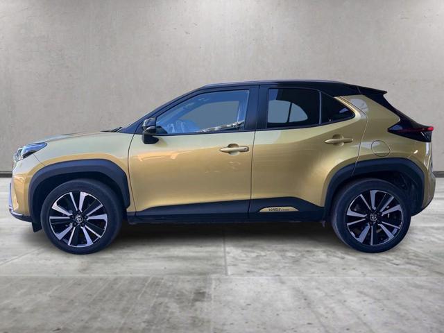 Toyota Yaris Cross 1.5 Hybrid 5p. E-CVT AWD-i Premiere - foto 2 di 4