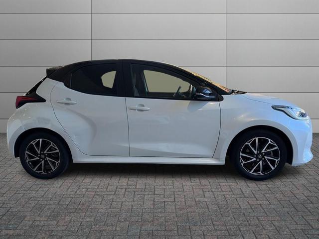 Toyota Yaris 1.5 Hybrid 5 porte Style - foto 3 di 10