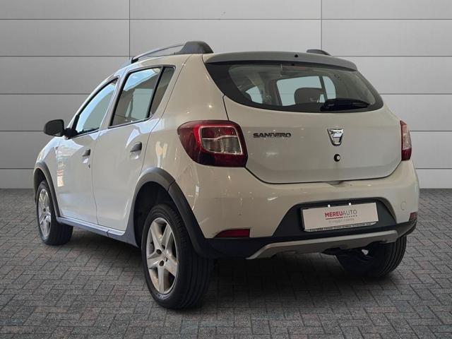 Dacia Sandero Stepway 1.5 dCi 8V 90CV Start&Stop - foto 4 di 10