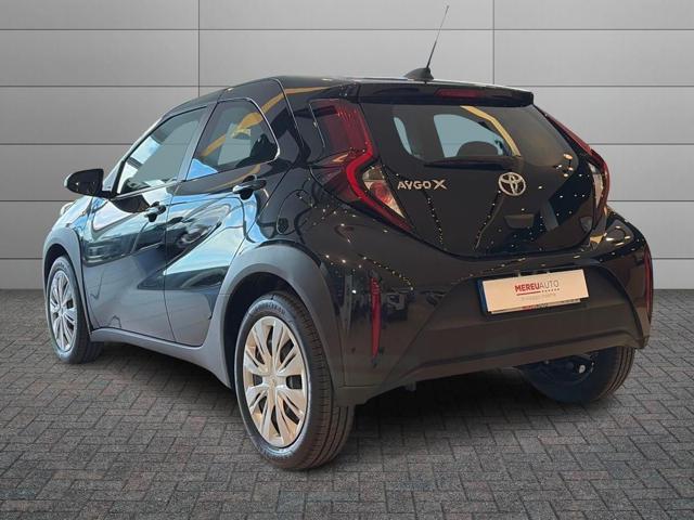 Toyota Aygo X 1.0 VVT-i 72 CV 5 porte Active - foto 4 di 4