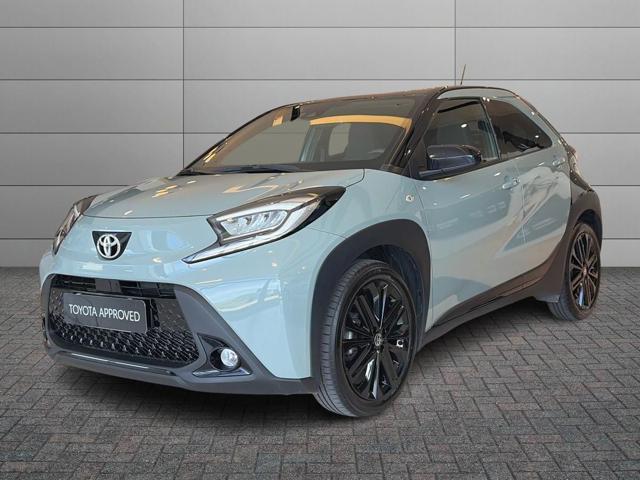 Toyota Aygo X 1.0 VVT-i 72 CV 5 porte Lounge, del 2024, 21.000 km, in vendita a Sassari (SS)