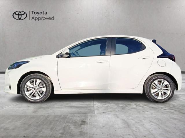 Toyota Yaris 1.5 Hybrid 5 porte Active - foto 2 di 4