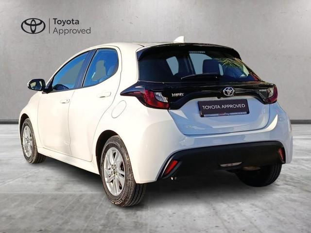 Toyota Yaris 1.5 Hybrid 5 porte Active - foto 4 di 4