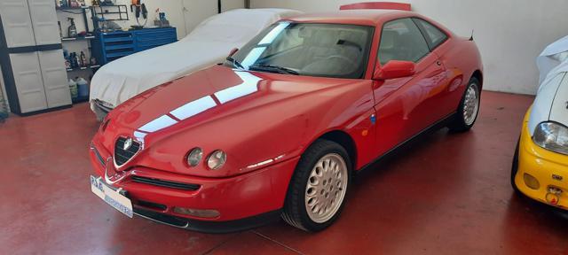 Alfa Romeo GTV 2.0i 16V Twin Spark cat usato a QUARTO D ALTINO
