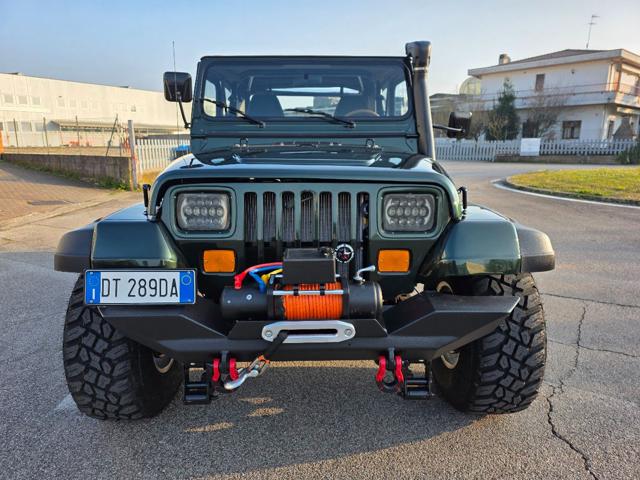 Jeep Wrangler 4.0 cat Hardtop Limited - foto 4 di 4