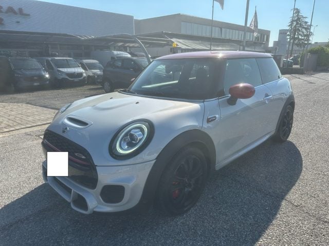 MINI John Cooper Works 2.0 231 CV - foto 3 di 15