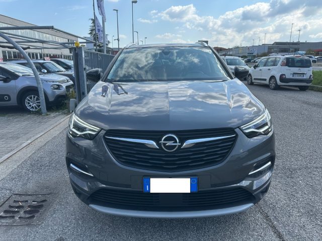 Opel Grandland X 1.6 Hybrid4 Plug-in aut. AWD - foto 2 di 4