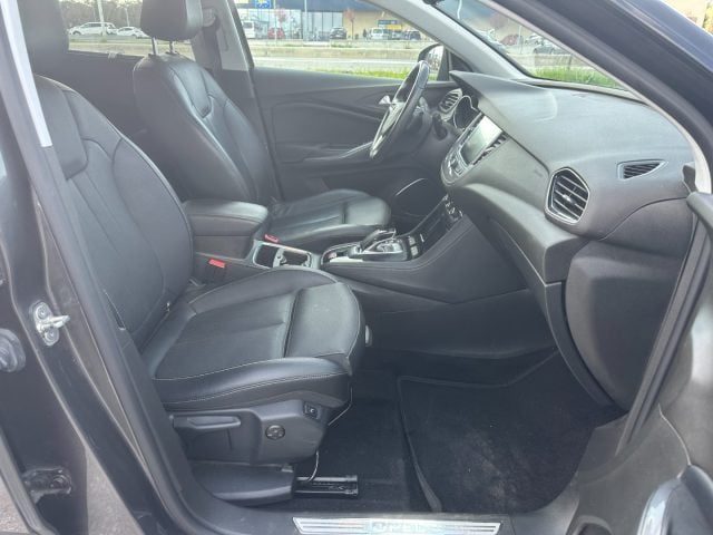 Opel Grandland X 1.6 Hybrid4 Plug-in aut. AWD, del 2020, 99.000 km, in vendita a Ozzano Dell Emilia (BO)