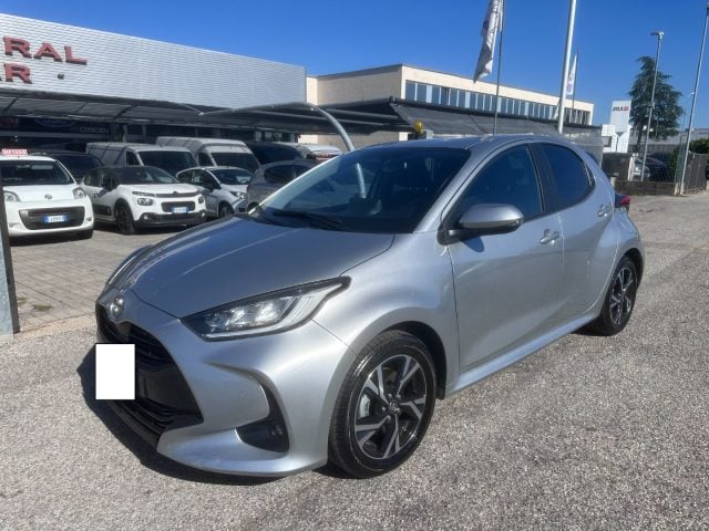 Toyota Yaris 1.5 Hybrid 5 porte Trend - foto 3 di 4