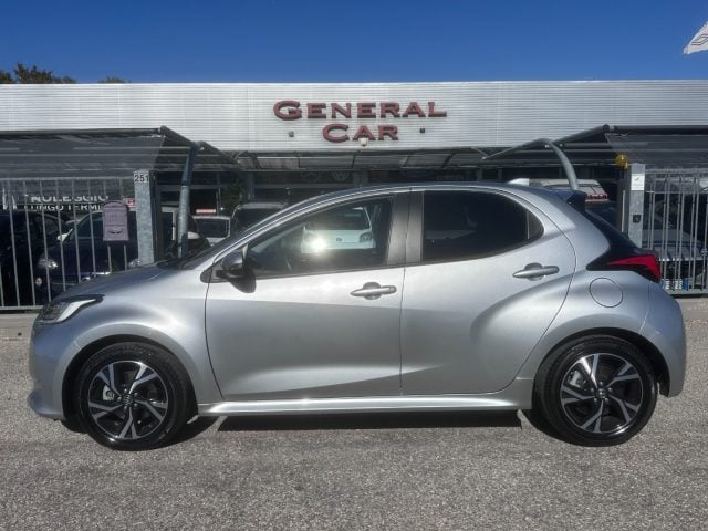 Toyota Yaris 1.5 Hybrid 5 porte Trend, del 2024, 24.000 km, in vendita a Ozzano Dell Emilia (BO)