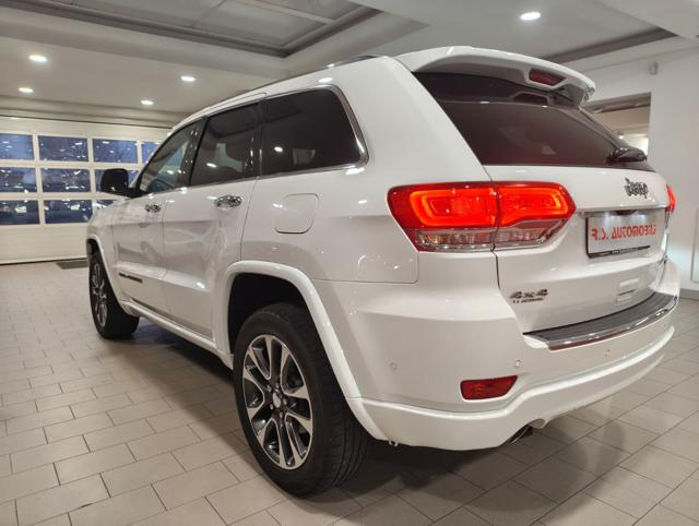 Jeep Grand Cherokee 3.0 V6 CRD 250 CV Multijet II Overland - foto 4 di 4