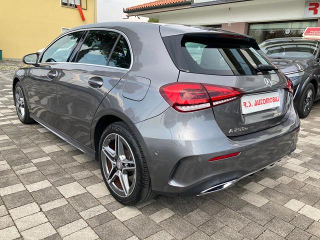 Mercedes-Benz A 250 e Automatic EQ-Power Premium AMG - foto 3 di 4