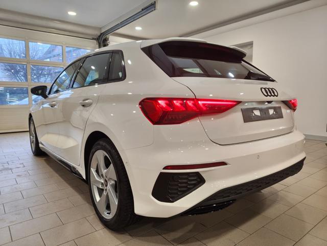 Audi A3 SPB 30 TFSI S line edition - foto 3 di 4