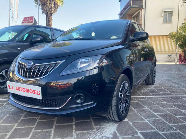 Lancia Ypsilon 1.0 FireFly 5 porte S&S Hybrid Platino usato a MIRA