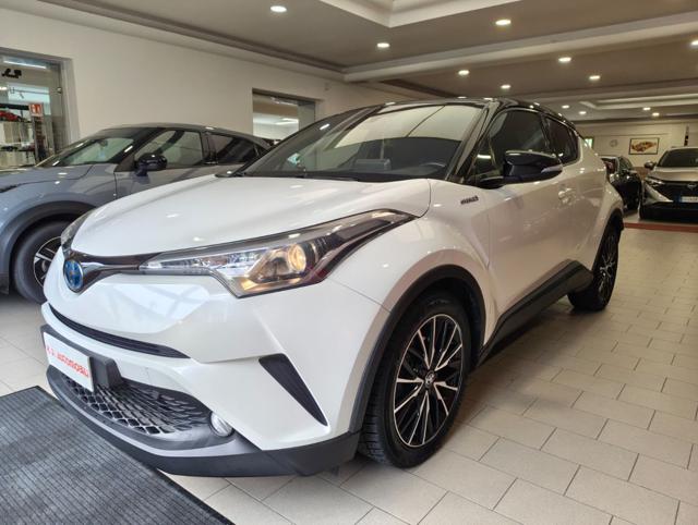 Toyota C-HR 1.8 Hybrid E-CVT Trend, del 2018, 114.500 km, in vendita a Mira (VE)