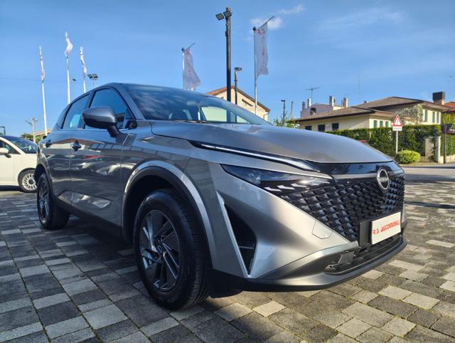Nissan Qashqai MHEV 140 CV Acenta, del 2025, 20.000 km, in vendita a Mira (VE)