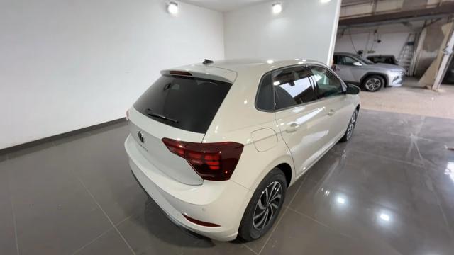 Volkswagen Polo 1.0 95CV Edition Plus - foto 2 di 6