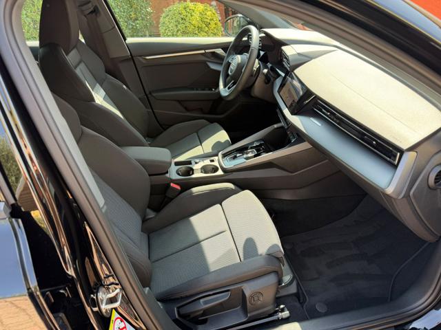 Audi A3 30 TFSI 1.5 MHEV S tronic Business Advanced - foto 3 di 4
