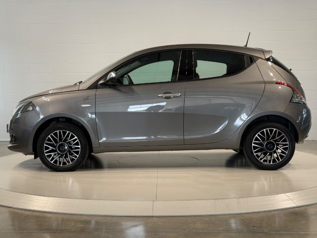 Lancia Ypsilon 1.2 69CV 5p GPL Alberta Ferretti PREZZO REALE - foto 2 di 4