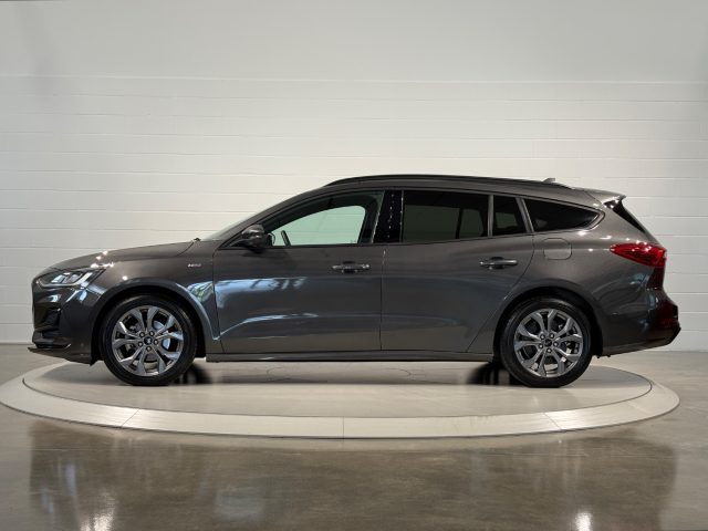 Ford Focus SW 1.0 EcoBoost Hybrid 125 cv ST-Line PREZZO REALE - foto 2 di 4