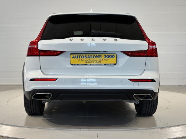 Volvo V60 Cross Country D4 AWD Geartronic Business Pro PREZZO REALE - foto 4 di 17