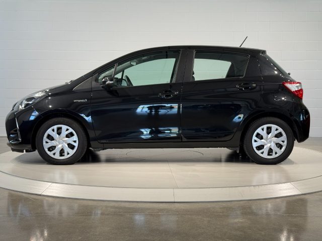 Toyota Yaris 1.5 Hybrid 5 porte Business PREZZO REALE - foto 2 di 4