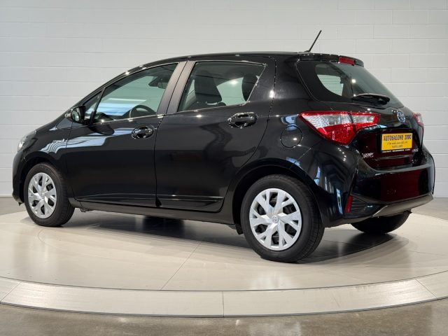 Toyota Yaris 1.5 Hybrid 5 porte Business PREZZO REALE - foto 3 di 4