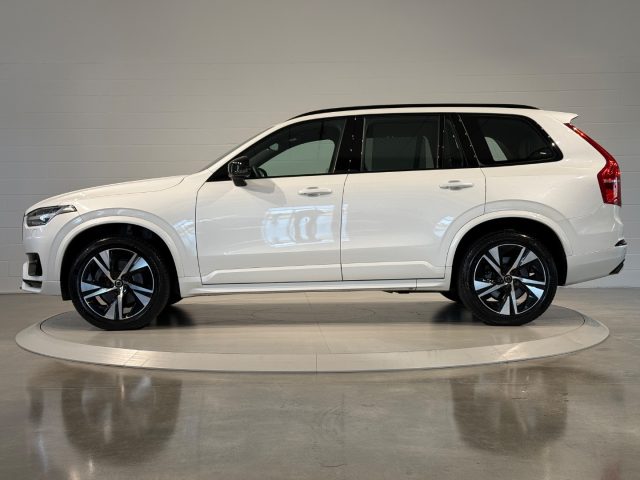 Volvo XC90 B5 d AWD 7 POSTI Ultimate Bright R Design - foto 2 di 4